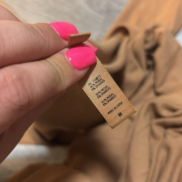 SKIMS Tan Long Sleeve Dress - Picture 3 of 3